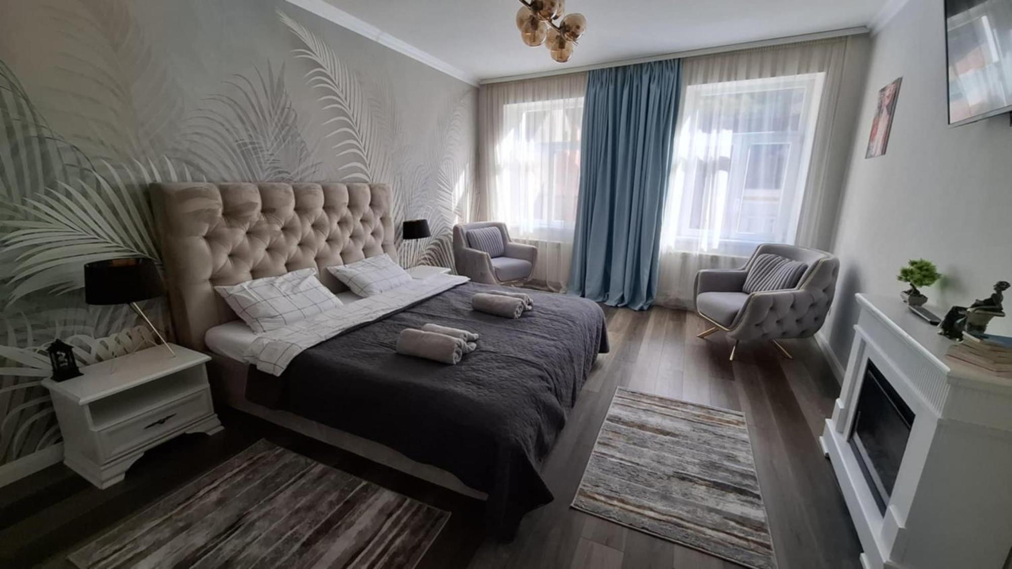 Alpine Sunrise Residence - Brasov Old Center Esterno foto