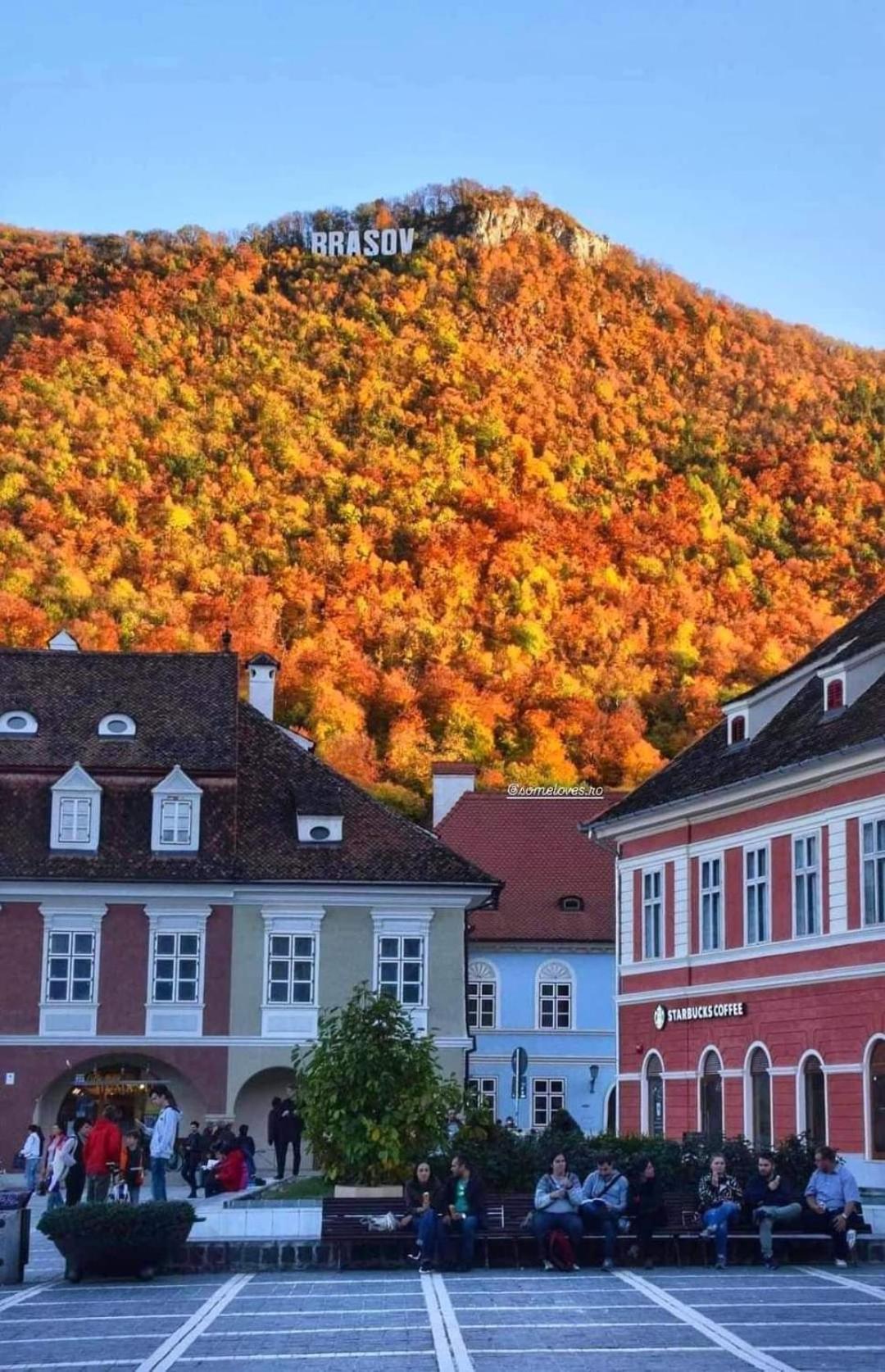 Alpine Sunrise Residence - Brasov Old Center Esterno foto